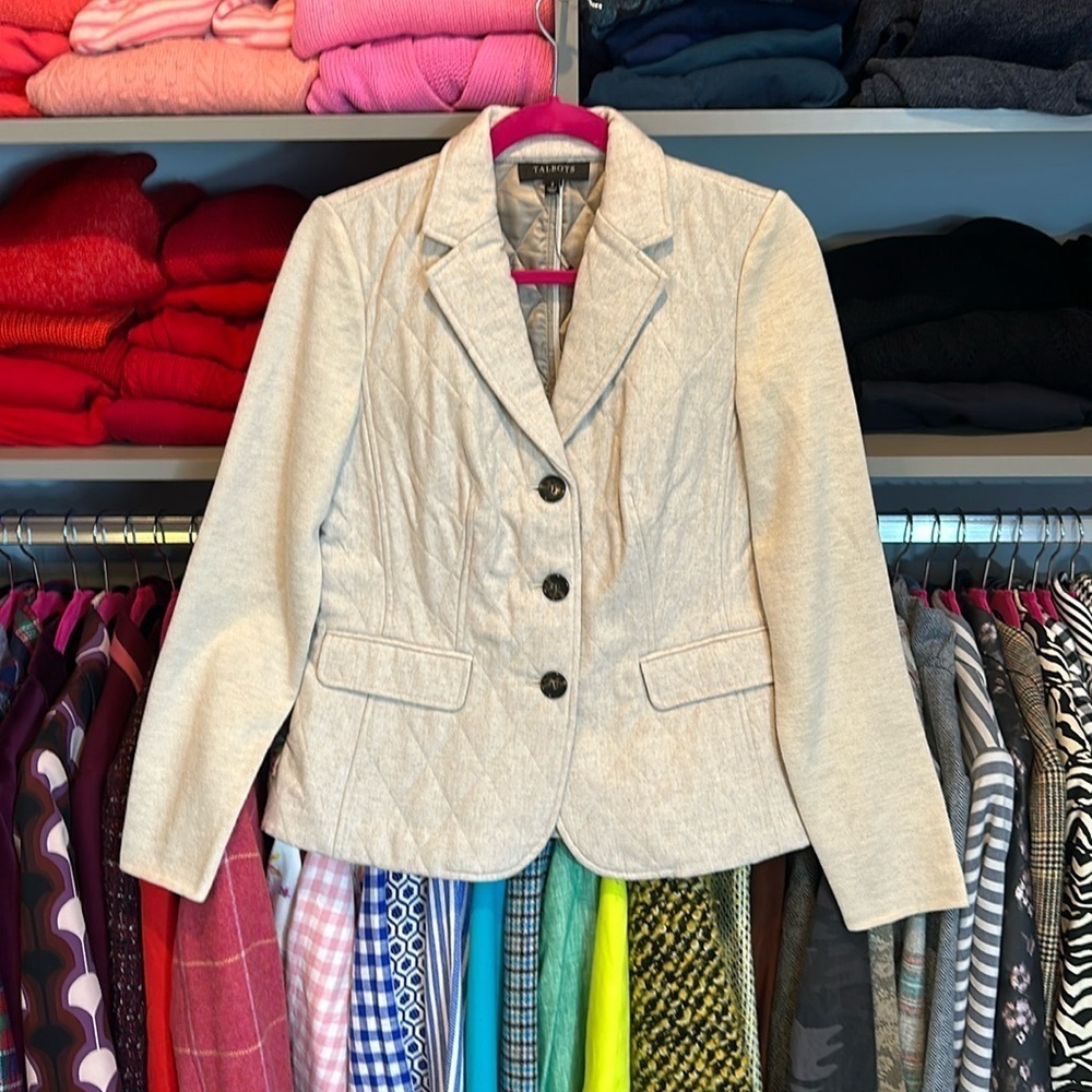 Talbots tan padded and sweater long sleeve blazer size 2